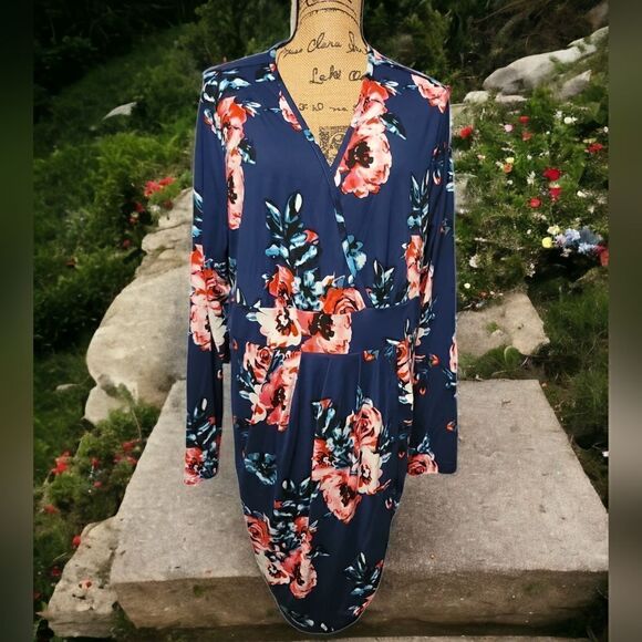 Floral Print Overlap Front Dress Size 4XL NWOT - Picture 1 of 8